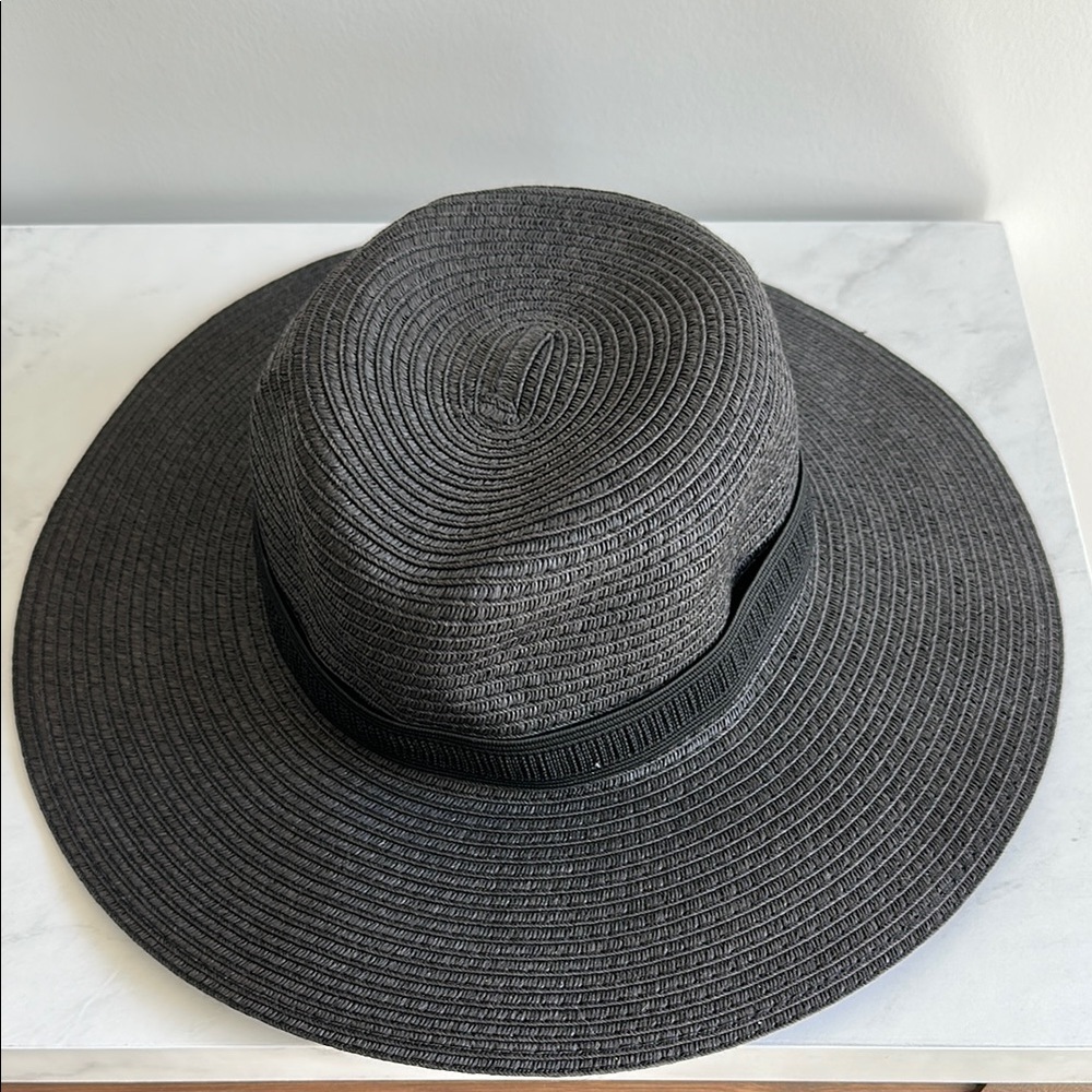 Like New Black Madewell Sun Hat
